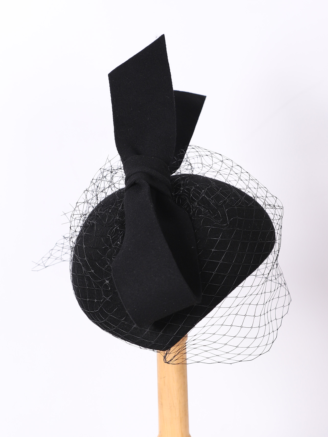 Французский белый берет, чарод – обзор и цена Beret French Wool